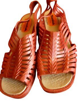 Vintage Sz 7.5 MEXICAN SANDALS NEW NIB True Vtg 70s BROWN RUBBER Strappy SANDAK